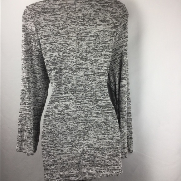 R2d Cardigans - Picture 3 of 3